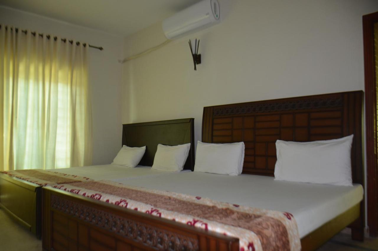 Hotel The Travelers Den Islamabad Exterior foto